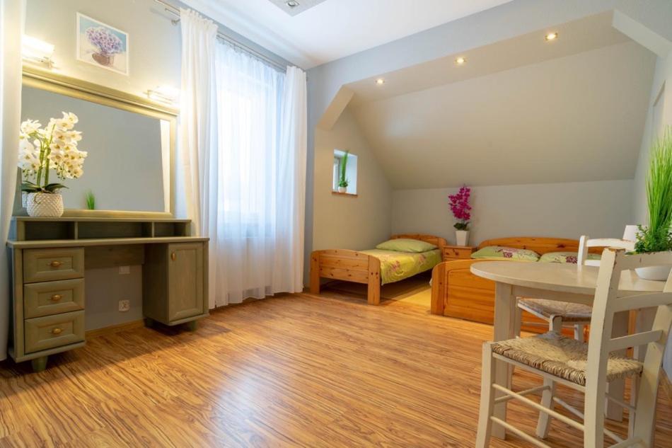 Willa Monika Świeradów-Zdrój Extérieur photo