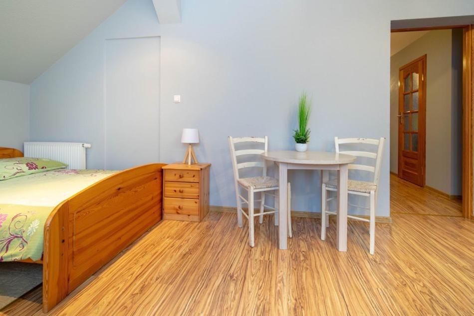 Willa Monika Świeradów-Zdrój Chambre photo